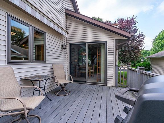 3rd image of 5714 Black Walnut Dr