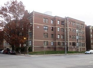 Pine Court, Philadelphia, PA 19143