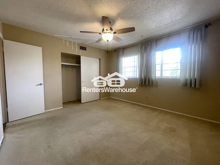 2402 Ecuadorian Way #28 — Photo 18