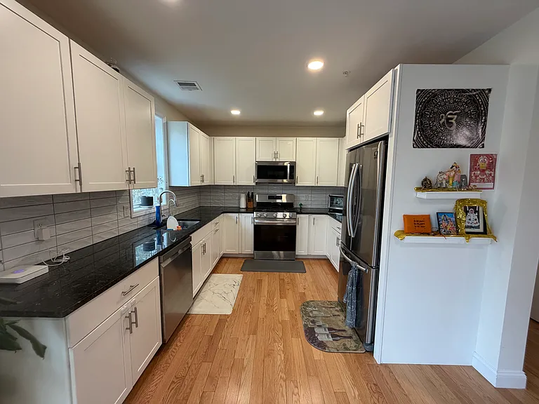 7 Gorham St #42 — Photo 4