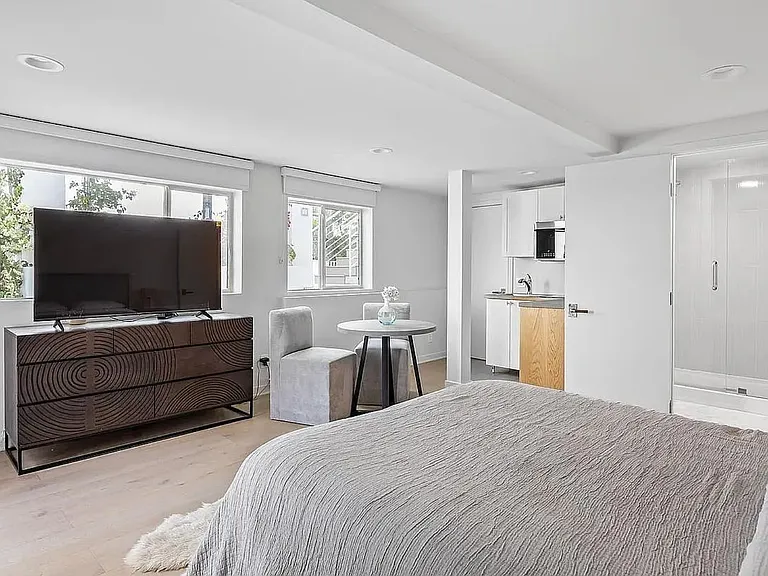 17440 Revello Dr — Photo 15