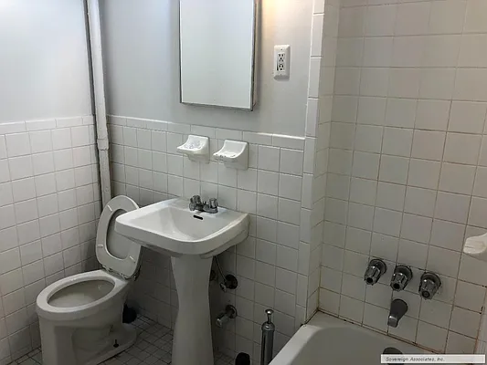 Rented by Sovereign Associates | media 8