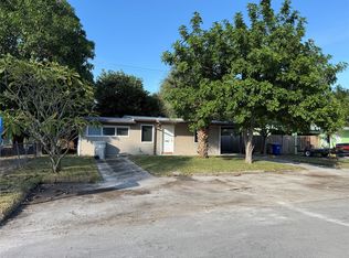 303 NE 8th Ct, Pompano Beach, FL 33060