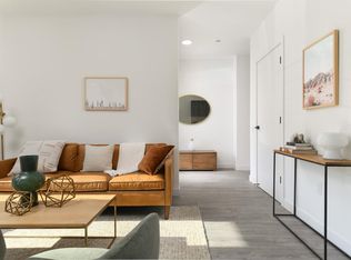 834 W Madison St #616N, Chicago, IL 60607