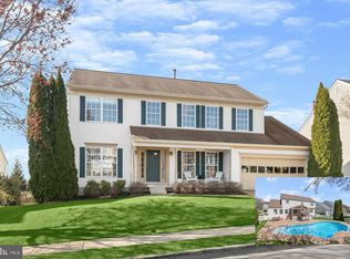 463 Hawk Ridge Ln, Sykesville, MD 21784