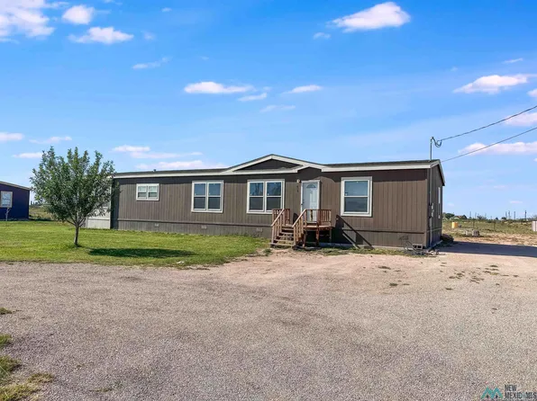 402 E Cottonwood Ln, Hobbs, NM 88242