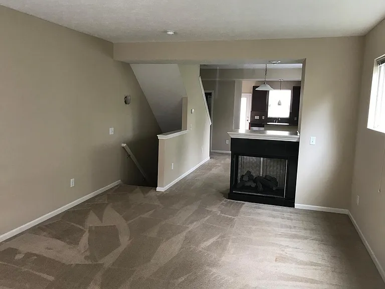 1455 N Star Ave — Photo 6