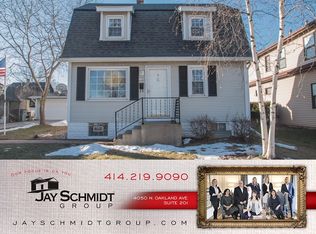 3709 S 85th St, Milwaukee, WI 53228