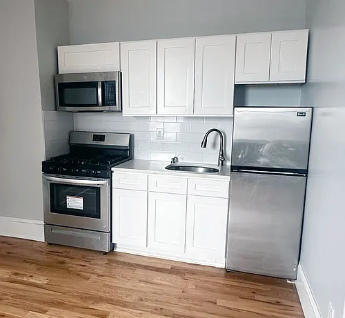 505 57th Street Apartments Photo 1