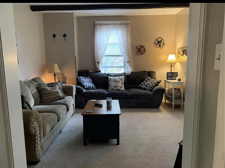 440 Delaware Ave — Photo 10