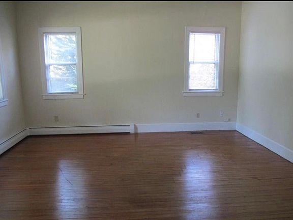 4th image of 1510 Lafayette Blvd #1