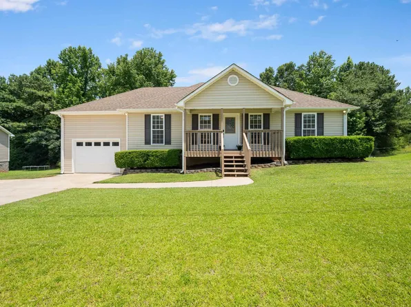 160 Hidden Meadows Dr, Hayden, AL 35079