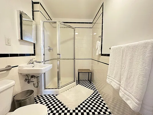 Rented by Dream Space Realty | media 17