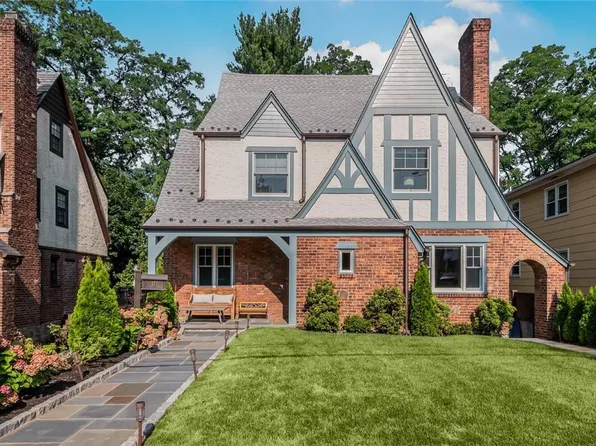 277 Devoe Avenue, Yonkers, NY 10705