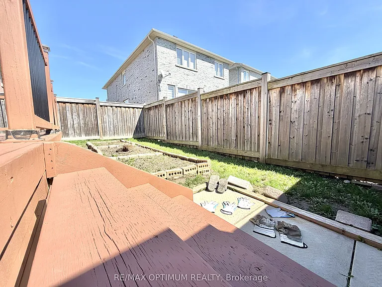 7 Barnham St — Photo 41