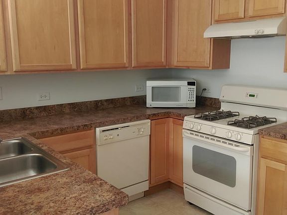 5th image of 1477 Legacy Dr Unit 3