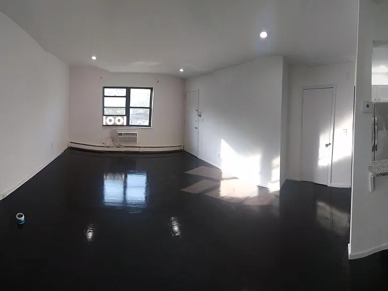 729 10th St #3C — Photo 2