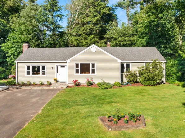 17 Buttonball Drive, Newtown, CT 06482
