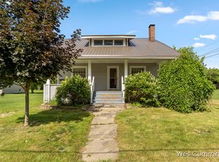 6475 N Lumberjack Rd, Riverdale, MI 48877