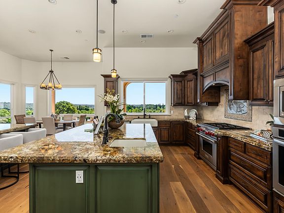 4th image of 2385 Bald Hill Rd