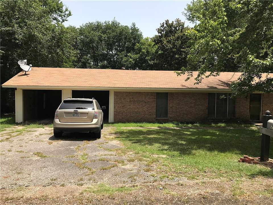 1st image of 764 Southwood Ln