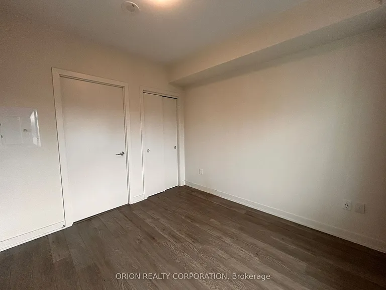 212 King William St #620 — Photo 39