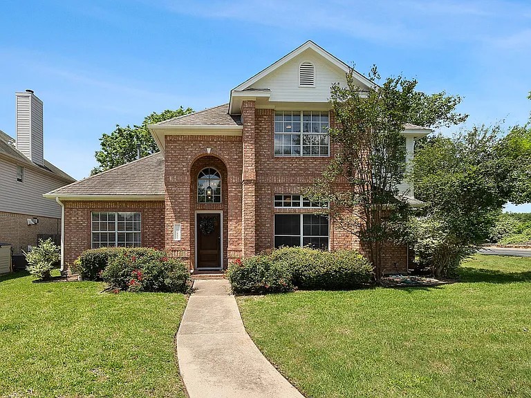 7600 Kiva Dr — Photo 1