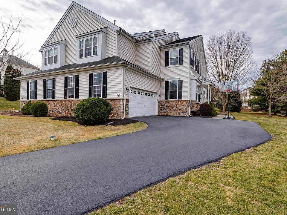 1st image of 848 Arden Ct