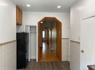 91 Newel St #2R, Brooklyn, NY 11222