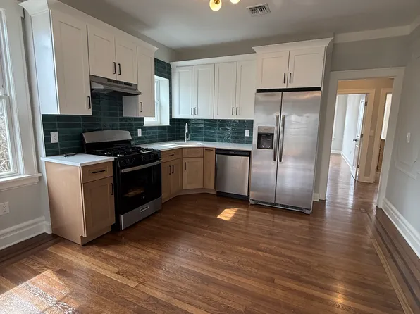 420-422 N 7th St, Newark, NJ