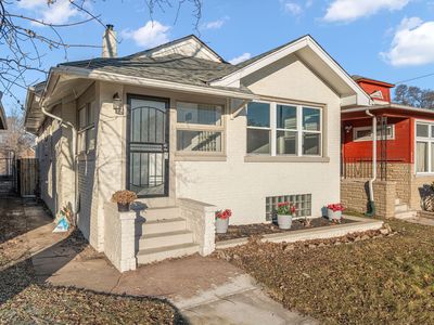 824 Johnson St, Gary, IN, 46402