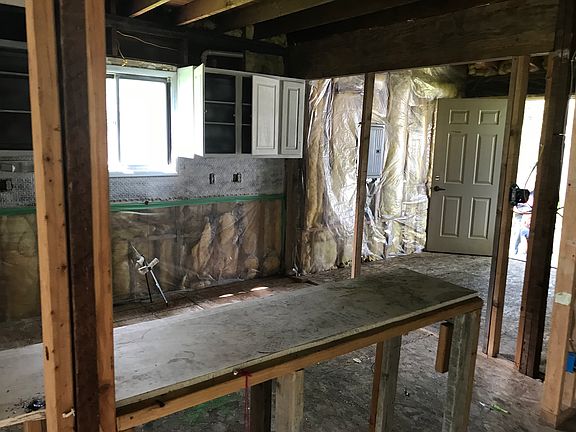 2nd image of 203 N 21st St