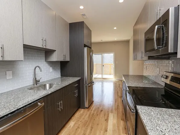6 N 42nd St #2, Philadelphia, PA 19104