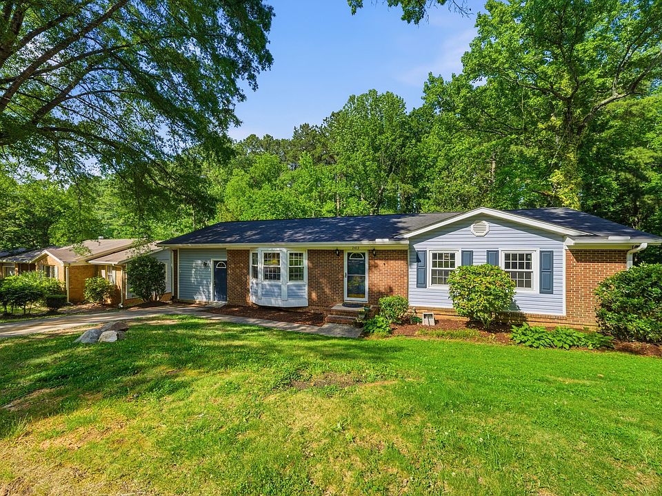 1st image of 2413 Foxtrot Rd