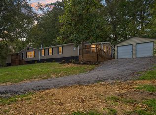 193 Browns Ln, Portland, TN 37148