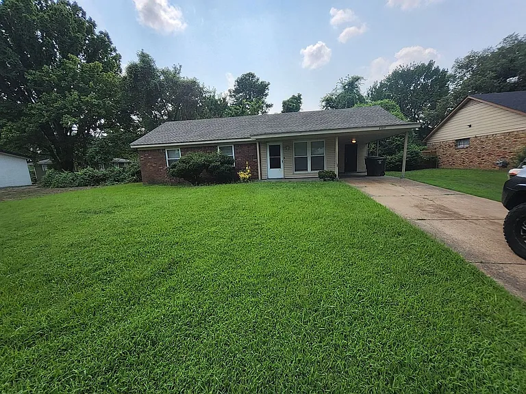 4587 Appleville St — Photo 1