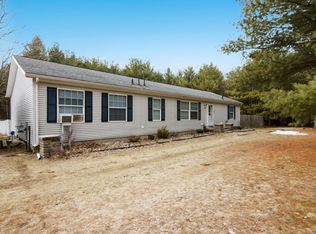 1530 Sleepy Hollow Ln, Interlochen, MI 49643