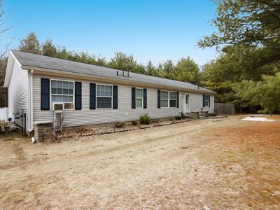1530 Sleepy Hollow Ln, Interlochen, MI, 49643