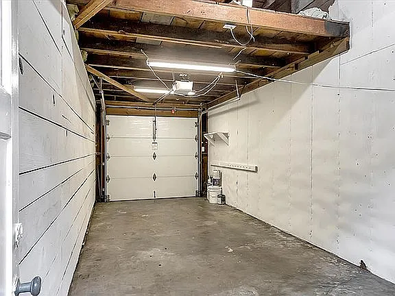 333 W Main St — Photo 19