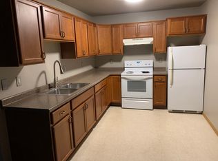 930 Iowa Ave #1, Wisconsin Dells, WI 53965