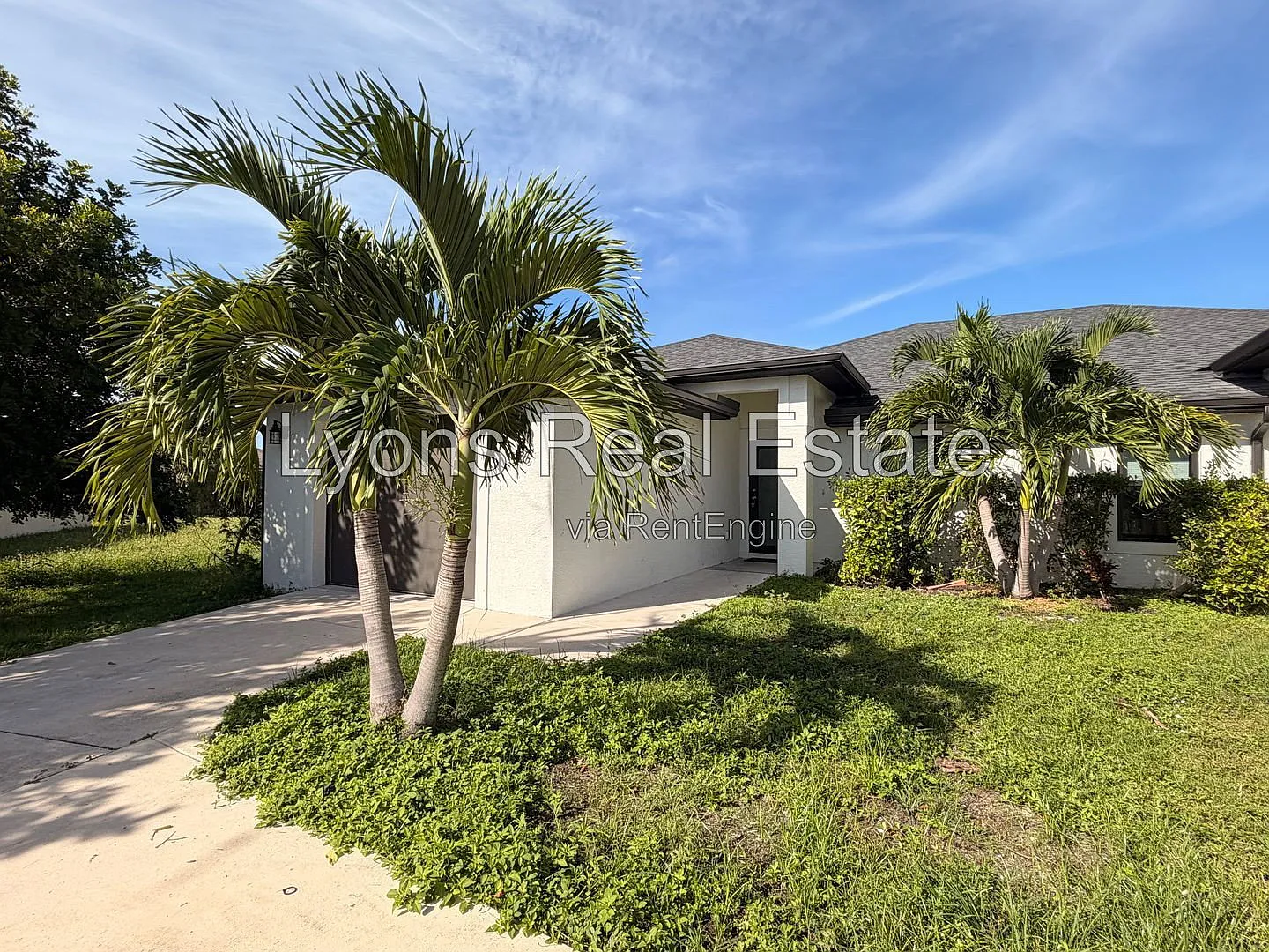 3 bed, 2.0 bath, 1248 sqft, $1,700 — Photo 2