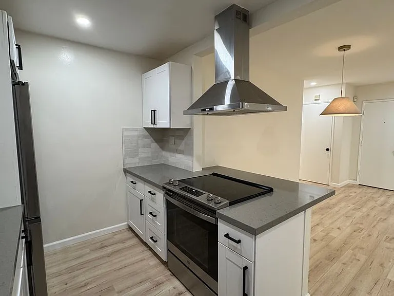5651 Sumner Way #309 — Photo 18