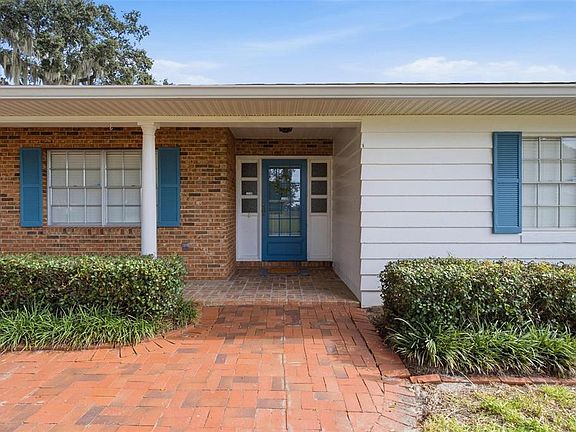 5th image of 1320 LEE COURT