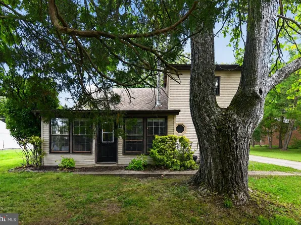1704 Maryland Ave, Shady Side, MD 20764