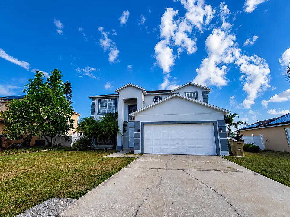 319 Alegriano Ct