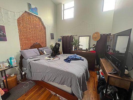 3rd image of 1205 Jefferson Ave #3