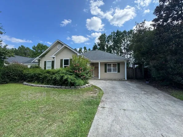 9447 Night Harbor Dr SE, Leland, NC 28451