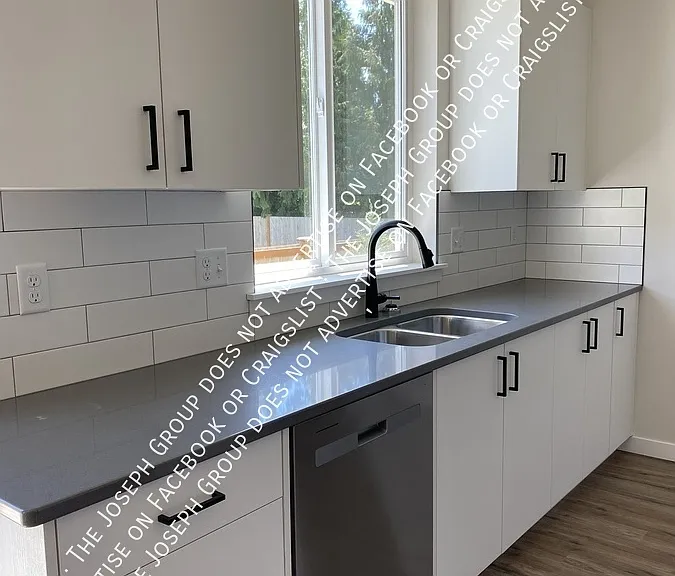 2058 Aaron Dr #B — Photo 23