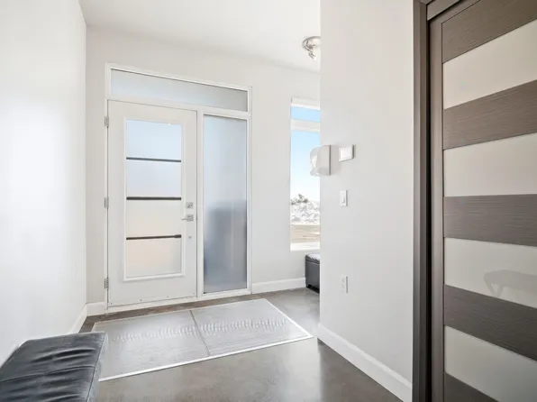 3100 Rue De Vis, Saguenay, QC G7G 3X6