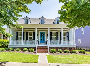 17015 Hedgerow Park Rd, Charlotte, NC 28277